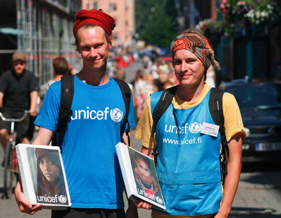 Kuukausilahjoittajat mahdollistavat UNICEFin pitkäjänteisen työn heikoimmassa asemassa olevien lasten hyväksi. Jo 84 000 suomalaista on liittynyt UNICEFin tukijoukkoihin.